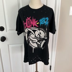 Vintage Blink 182 band tee